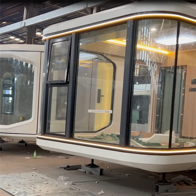 Luxury Prefabricated mobile space capsule container house with 2 beds 3